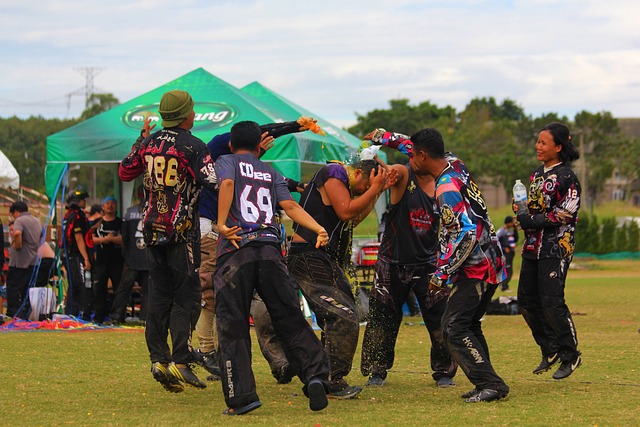 场震撼性 场震撼性