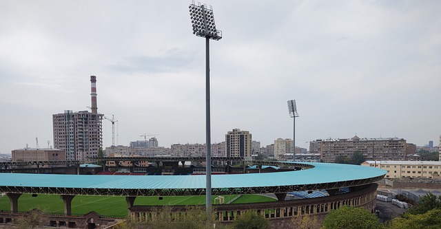 并接连创造 并接连创造